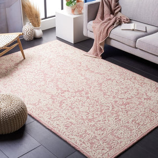 Safavieh Metro MET864U Pink / Ivory Area Rug Room Scene