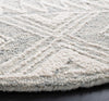 Safavieh Metro MET908F Grey / Ivory Area Rug Detail