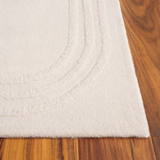 Safavieh Metro MET911A Ivory Area Rug Detail