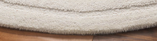 Safavieh Metro MET912A Ivory Area Rug Detail