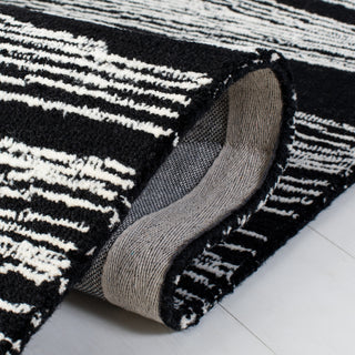 Safavieh Metro MET995Z Black / Ivory Area Rug Detail