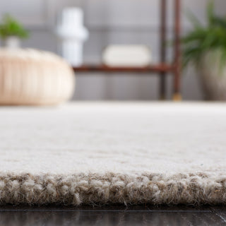 Safavieh Metro MET998A Natural / Ivory Area Rug Detail