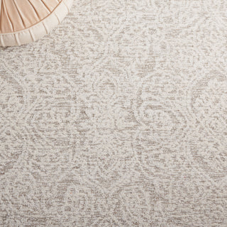 Safavieh Metro MET998A Natural / Ivory Area Rug Detail