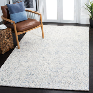 Safavieh Metro MET998L Light Blue / Ivory Area Rug Room Scene