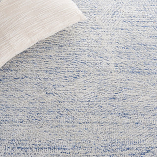 Safavieh Metro MET999M Blue / Ivory Area Rug Detail