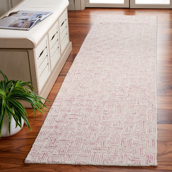 Safavieh Micro-loop MLP537U Pink / Ivory Area Rug Room Scene Feature