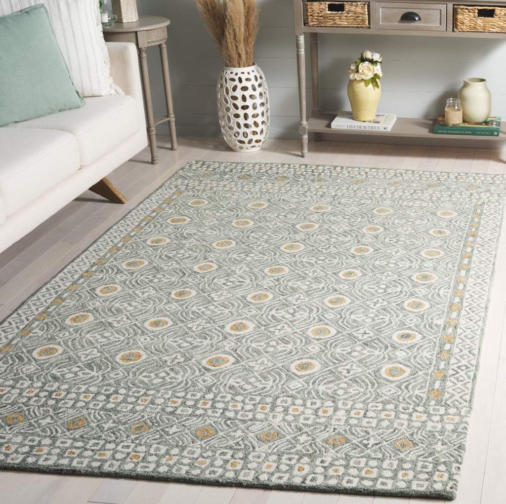 Safavieh Micro-loop MLP801Y Green / Ivory Area Rug Room Scene Feature