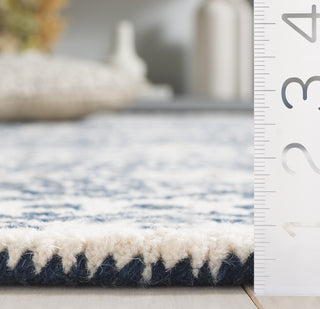 Safavieh Micro-loop MLP803N Navy / Ivory Area Rug Detail