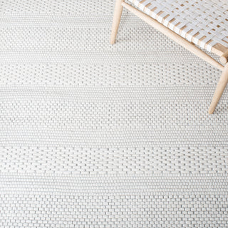 Safavieh Marbella MRB556A Ivory Area Rug Detail