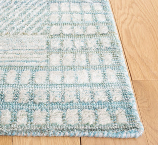 Safavieh Marquee MRQ107K Turquoise / Grey Area Rug Detail