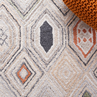 Safavieh Marquee MRQ124Q Rust / Grey Area Rug Detail