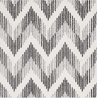 Safavieh Moroccan Tassel MRT101 Ivory / Black Area Rug