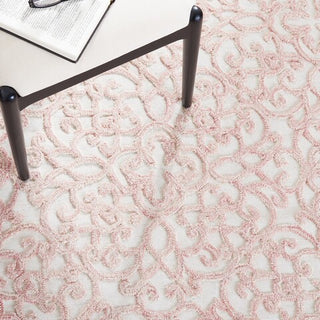 Safavieh Martha Stewart MSR3513 Ivory / Pink Area Rug Detail