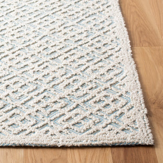 Safavieh Martha Stewart MSR3524A Ivory / Blue Area Rug Detail