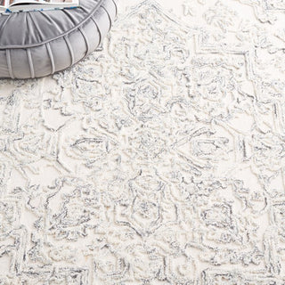 Safavieh Martha Stewart MSR3532 Ivory / Charcoal Area Rug Detail