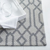 Safavieh Martha Stewart MSR421 Silver / Grey Area Rug Detail