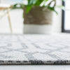 Safavieh Martha Stewart MSR421 Silver / Grey Area Rug Detail