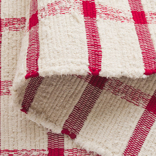 Safavieh Montauk MTK322Q Ivory / Red Area Rug Fold