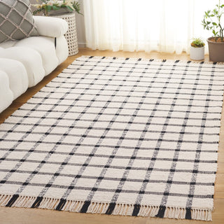 Safavieh Montauk MTK322Z Ivory / Black Area Rug Room Scene Feature