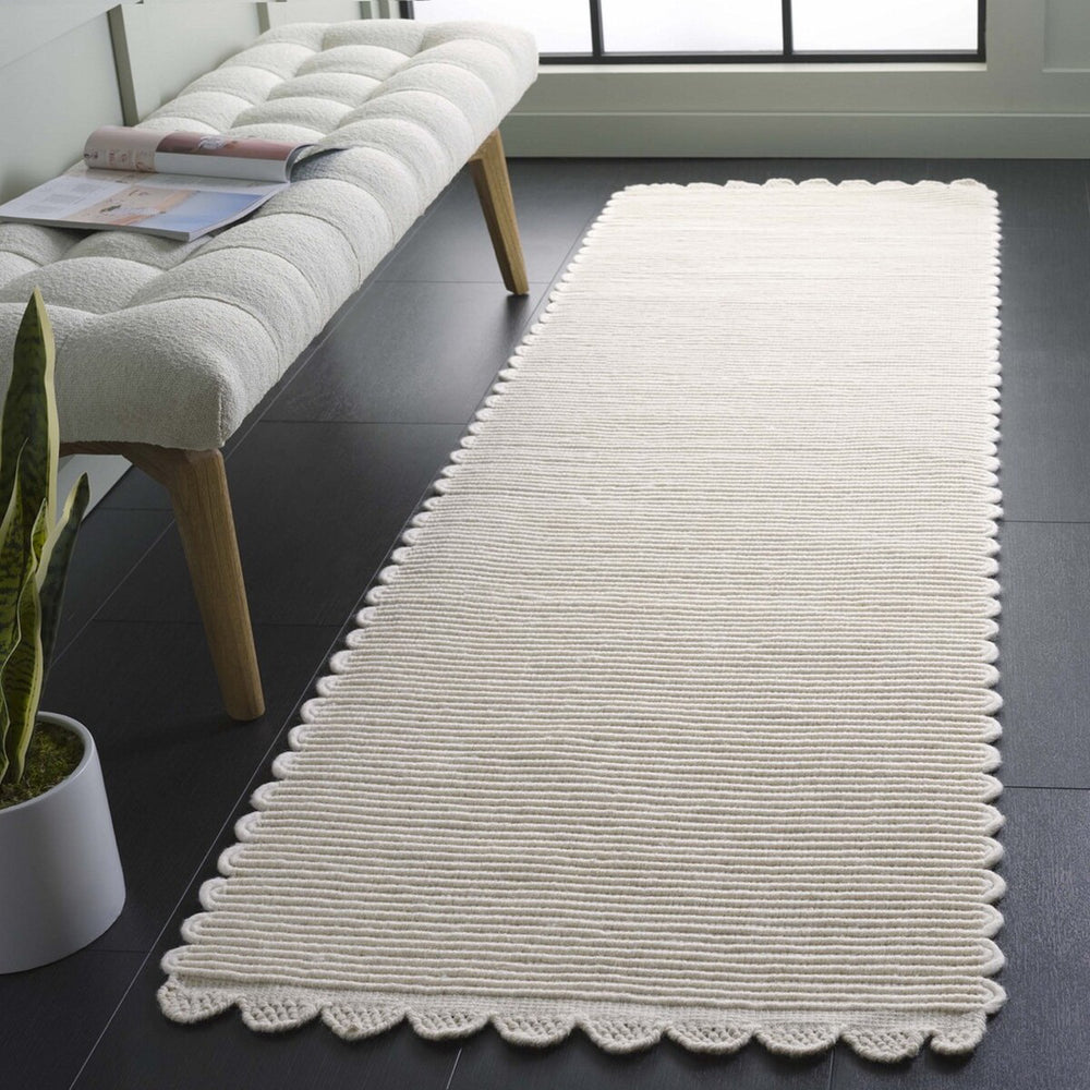 Safavieh Montauk MTK323A Ivory Area Rug Room Scene Feature