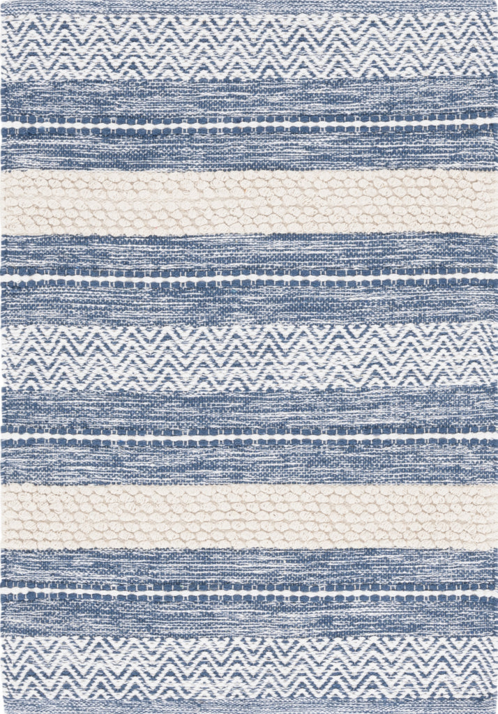 Safavieh Montauk MTK976N Navy / Ivory Area Rug main image