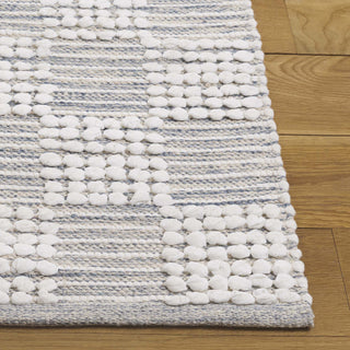 Safavieh Montauk MTK979F Silver / Ivory Area Rug Detail