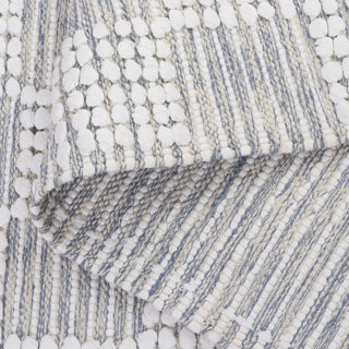 Safavieh Montauk MTK979F Silver / Ivory Area Rug Fold