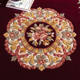 Safavieh Naples NA901Q Red / Ivory Area Rug Detail