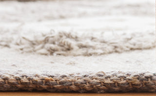 Safavieh Natura NAT203F Grey / Ivory Area Rug Detail
