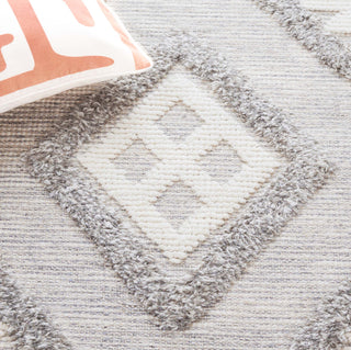 Safavieh Natura NAT203F Grey / Ivory Area Rug Detail