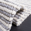 Safavieh Natura NAT220F Ivory / Grey Area Rug Detail