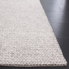 Safavieh Natura NAT254G Light Grey / Beige Area Rug Detail