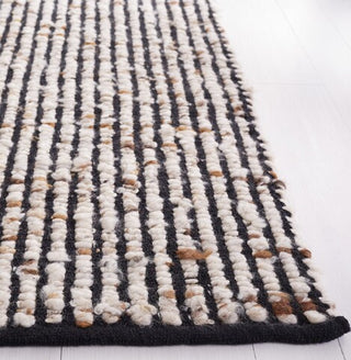 Safavieh Natura NAT331Z Black / Ivory Area Rug Detail