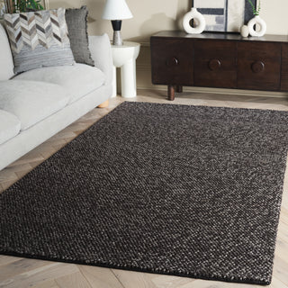 Safavieh Natura NAT425Z Black / Grey Area Rug Room Scene