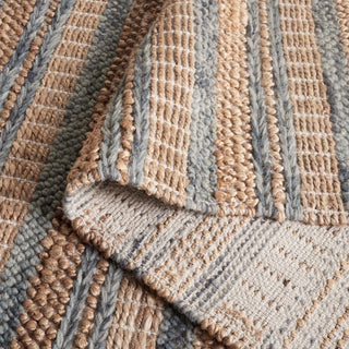 Safavieh Natura NAT501F Natural / Grey Area Rug Fold