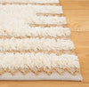 Safavieh Natura NAT505A Ivory / Natural Area Rug Detail