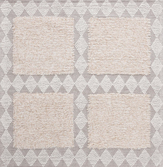 Safavieh Natura NAT722B Beige / Ivory Area Rug Square