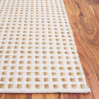 Safavieh Natura NAT725A Natural / Ivory Area Rug Detail