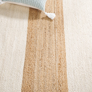 Safavieh Natural Fiber NF362A / Bleach Area Rug Detail