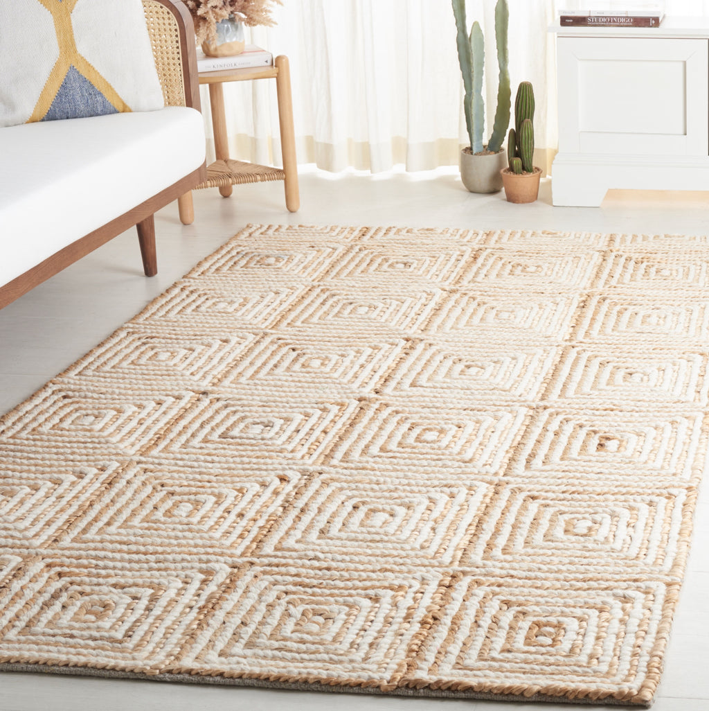 Safavieh Natural Fiber NF516A / Ivory Area Rug Room Scene Feature