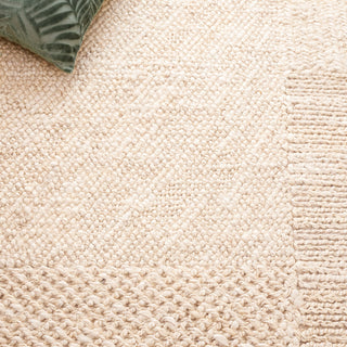 Safavieh Natural Fiber NF554B Bleach / Ivory Area Rug Detail