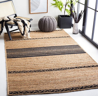 Safavieh Natural Fiber NFB262Z / Black Area Rug Room Scene