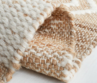 Safavieh Natural Fiber NFB276Z / Ivory Area Rug Detail