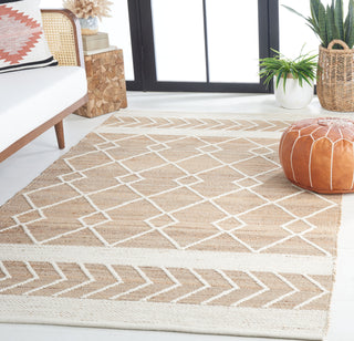 Safavieh Natural Fiber NFB277A / Ivory Area Rug Room Scene