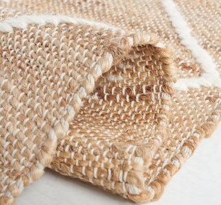 Safavieh Natural Fiber NFB278A / Ivory Area Rug Detail