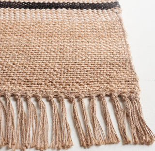 Safavieh Natural Fiber NFB325Z / Black Area Rug Detail