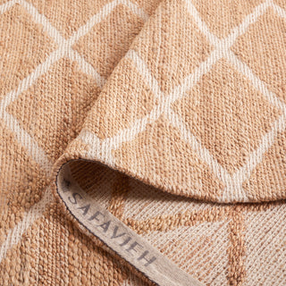 Safavieh Natural Fiber NFB657A / Ivory Area Rug Fold