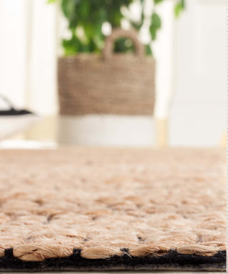 Safavieh Natural Fiber NFB659Z / Black Area Rug Detail