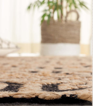 Safavieh Natural Fiber NFB660Z / Black Area Rug Detail