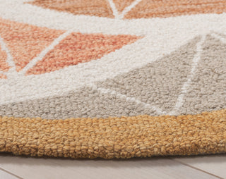 Safavieh Novelty NOV110D Grey / Gold Area Rug main image